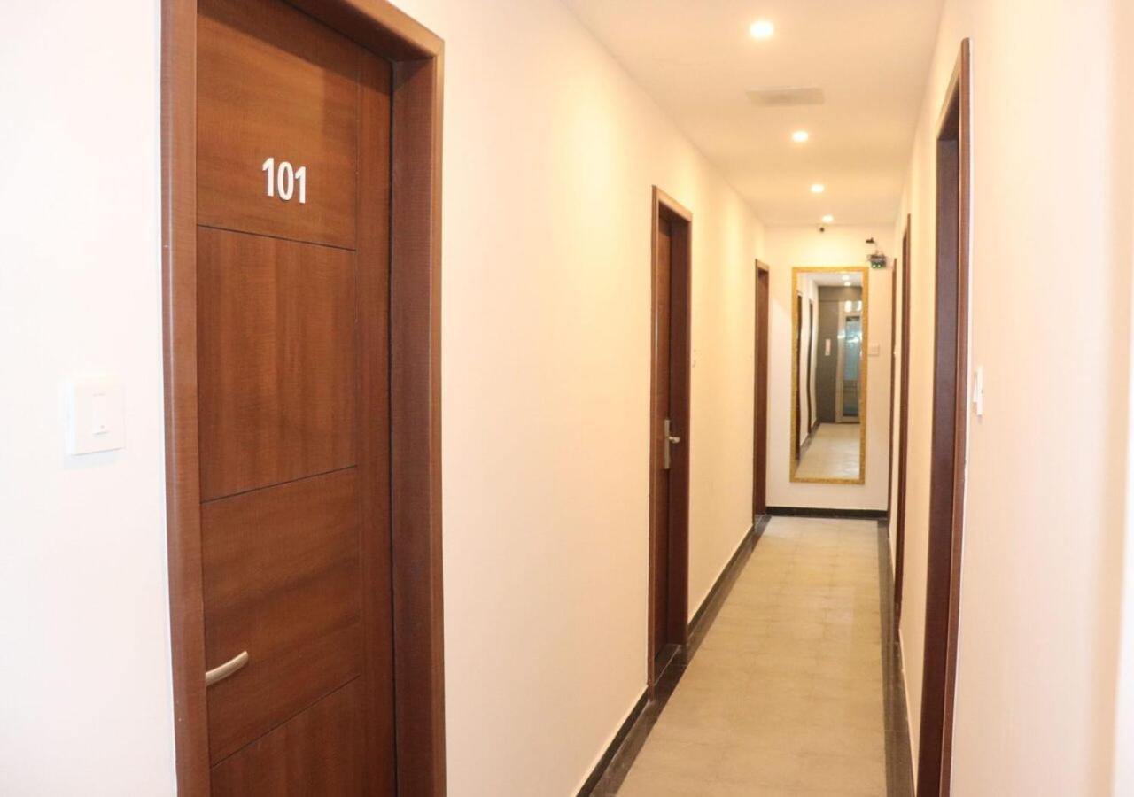 Sharman Suites Пюн Екстериор снимка