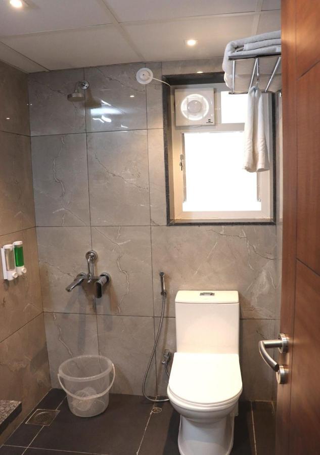 Sharman Suites Пюн Екстериор снимка